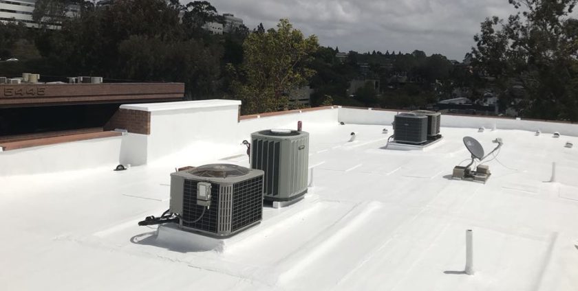 Oberlin Drive Office Park in San Diego: Silicone Roof Restoration